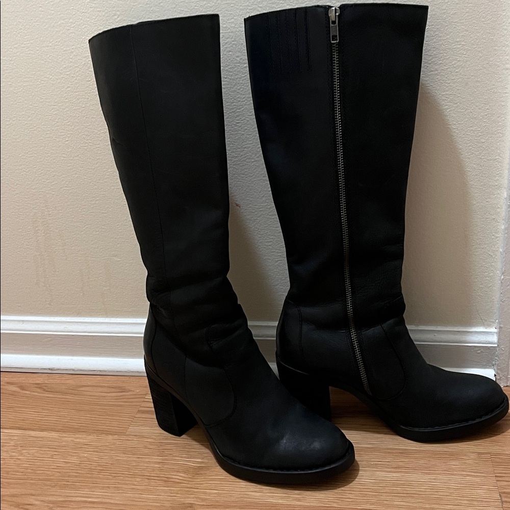 Black Heeled Boots